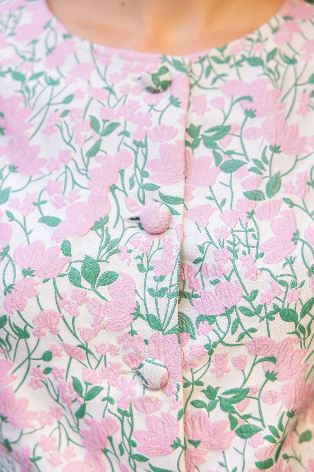 Maggie Scalloped Jacquard Set