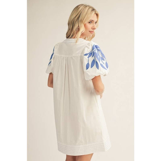Embroidery Sleeve Shift Dress