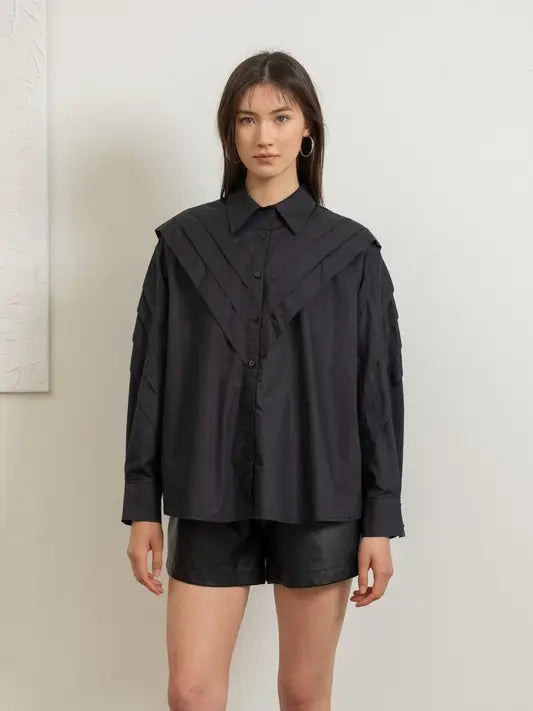 Anne Bailey Black Pleated Top